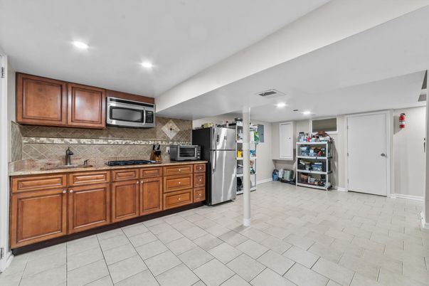 Interior, Kitchen, Recessed Lighting