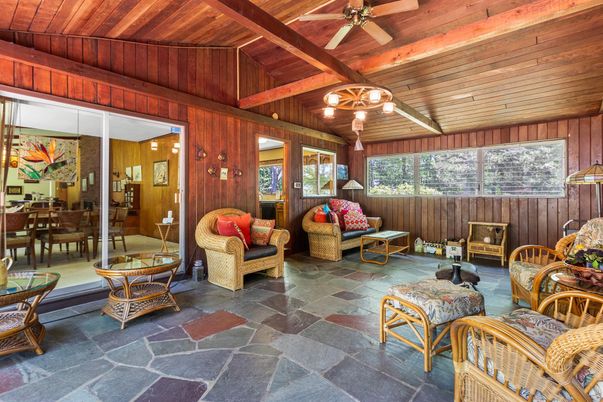 Dining room, Interior, Living room, Wooden Beams, Wooden Ceilings, Wooden Walls