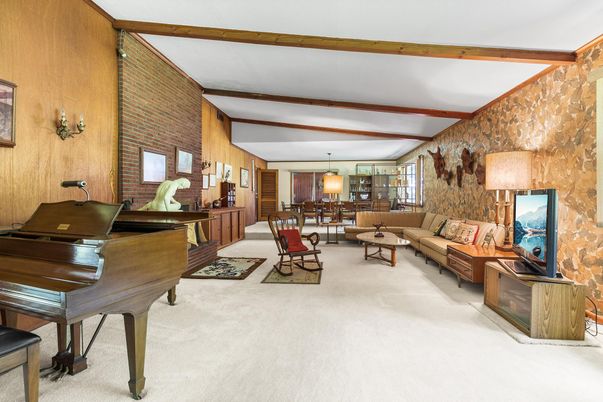Dining room, Interior, Living room, Pendant Lights, Piano, Stone Walls, Wooden Beams, Wooden Walls
