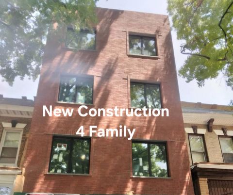 Exterior, Facade, Brick Facade, Rowhouse