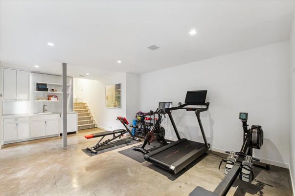 Fitness Equipment, Interior, Recessed Lighting