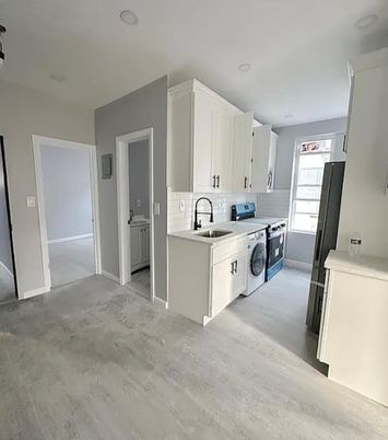 Interior, Recessed Lighting, Washer