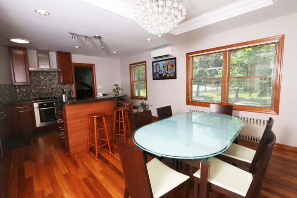 Chandelier, Dining room, Interior, Kitchen, Recessed Lighting, Wood Texture Flooring