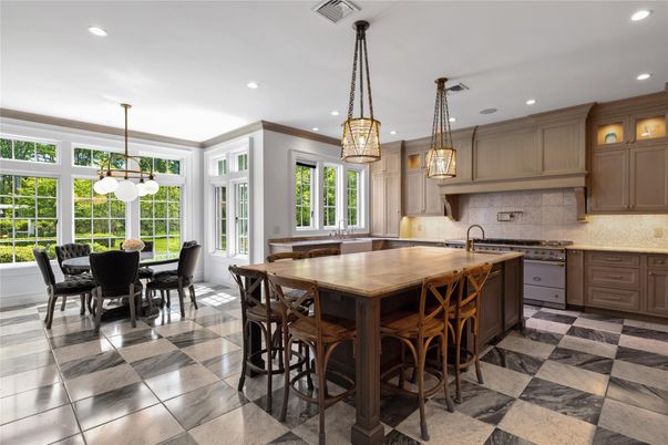 Dining room, Interior, Kitchen, Pendant Lights, Recessed Lighting
