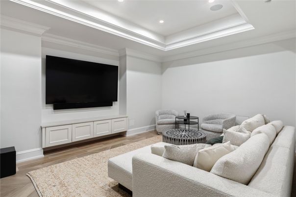 Interior, Living room, Recessed Lighting, Wood Texture Flooring