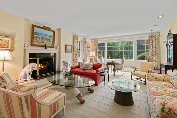 Dining room, Fireplace, Interior, Living room, Recessed Lighting