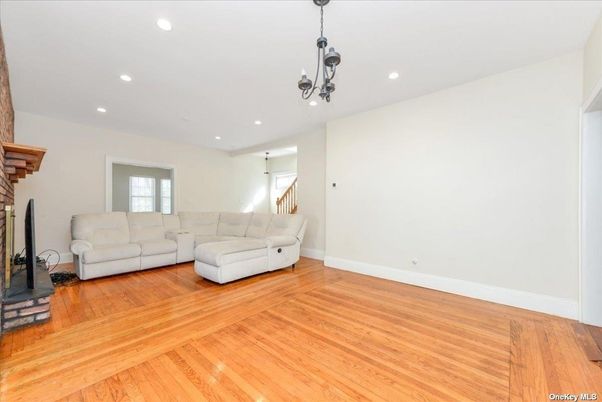 Fireplace, Interior, Living room, Pendant Lights, Recessed Lighting, Wood Texture Flooring