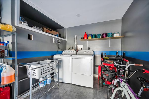 Interior, Recessed Lighting, Washer