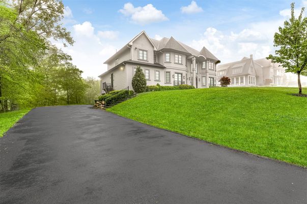Backyard, Exterior, Facade, Queen Anne Victorian