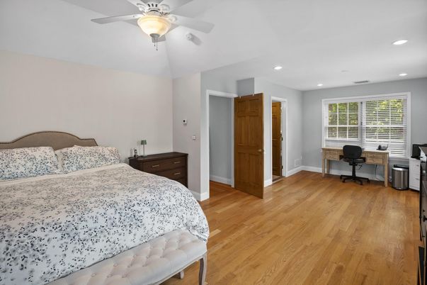 Bedroom, Home Office, Interior, Recessed Lighting, Wood Texture Flooring