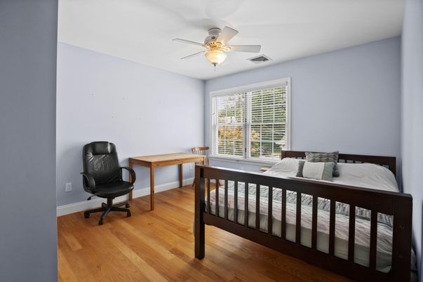 Bedroom, Home Office, Interior, Wood Texture Flooring
