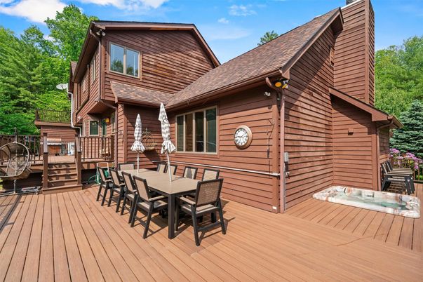 Exterior, Hot Tub