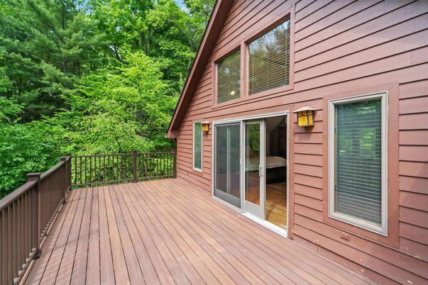 Exterior, Wood Texture Flooring