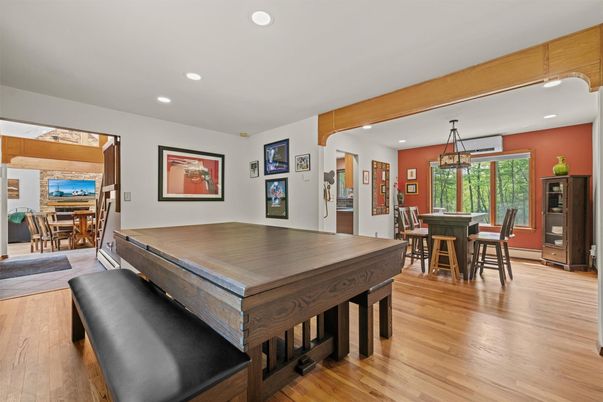 Chandelier, Dining room, Interior, Pendant Lights, Recessed Lighting, Wood Texture Flooring