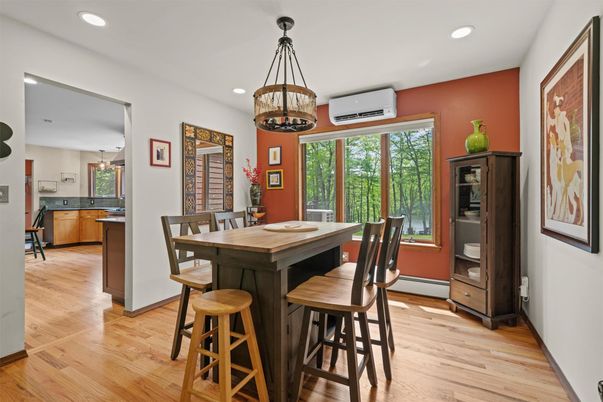 Dining room, Interior, Kitchen, Pendant Lights, Recessed Lighting, Wood Texture Flooring
