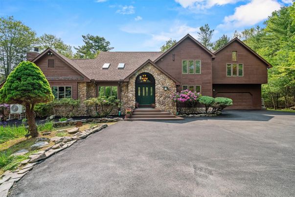Attached, Exterior, Facade, Log Home