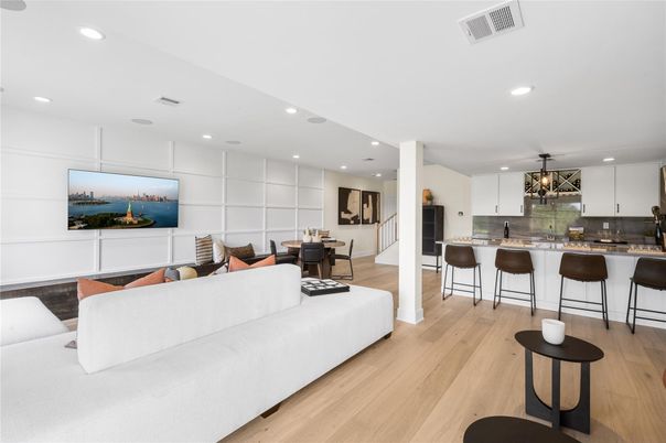 Dining room, Interior, Kitchen, Living room, Pendant Lights, Recessed Lighting, Wood Texture Flooring
