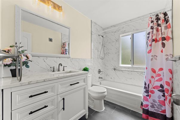 Bathroom, Interior, Marble Walls