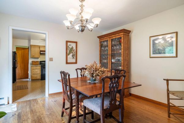 Chandelier, Dining room, Interior, Kitchen, Wood Texture Flooring