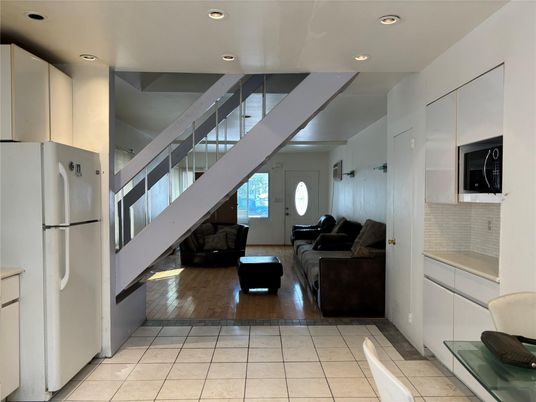 Interior, Kitchen, Living room, Recessed Lighting, Wood Texture Flooring