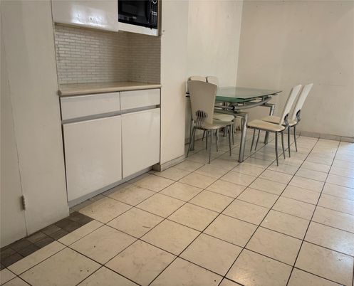 Dining room, Interior