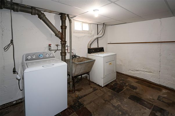 Interior, Utility Closets, Washer