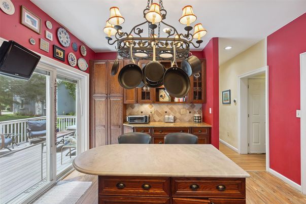 Chandelier, Interior, Kitchen, Recessed Lighting, Wood Texture Flooring