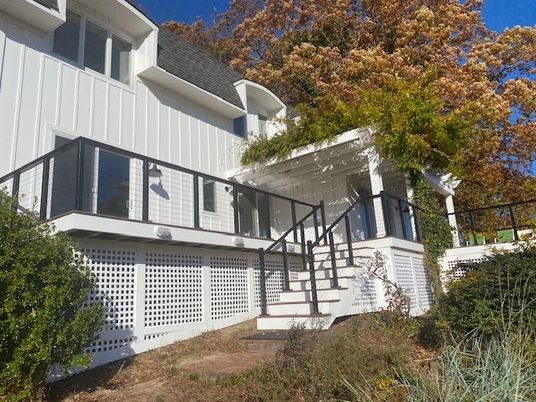Exterior, Facade, None
