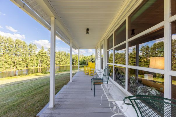 Interior, Sun Room, Water
