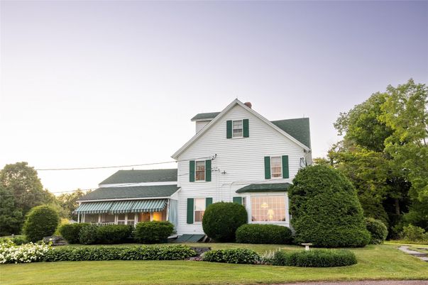 Backyard, Exterior, Facade, Farmhouse
