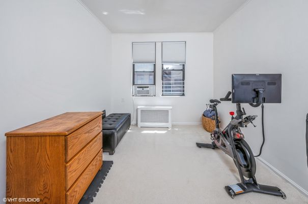 Fitness Equipment, Interior, Recessed Lighting