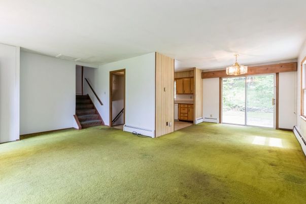 Chandelier, Empty room, Interior