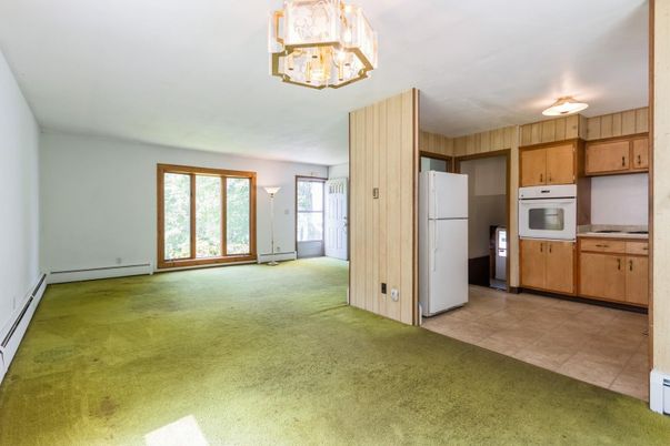 Chandelier, Empty room, Interior, Kitchen