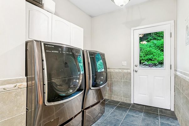 Interior, Washer