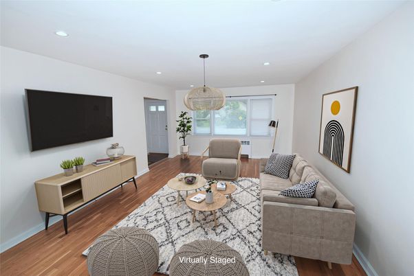 Interior, Living room, Pendant Lights, Recessed Lighting, Wood Texture Flooring