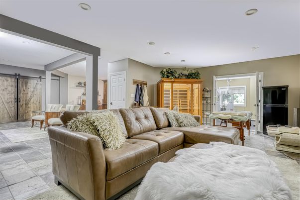 Dining room, Interior, Living room, Recessed Lighting