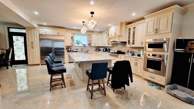 Interior, Kitchen, Pendant Lights, Recessed Lighting, Stainless Steel Appliances
