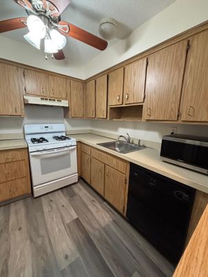 Interior, Kitchen, Wood Texture Flooring