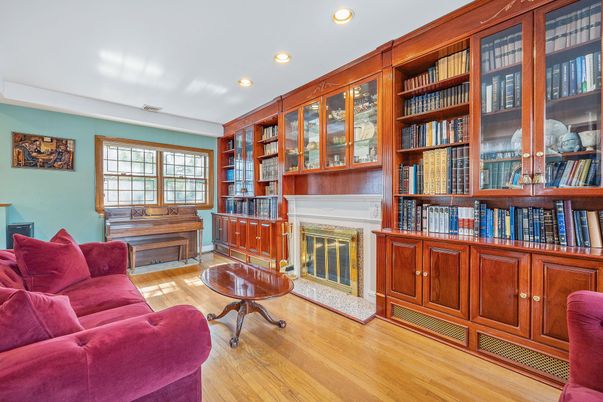 Fireplace, Interior, Piano, Recessed Lighting, Wood Texture Flooring