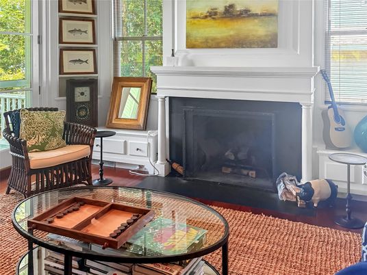 Fireplace, Interior