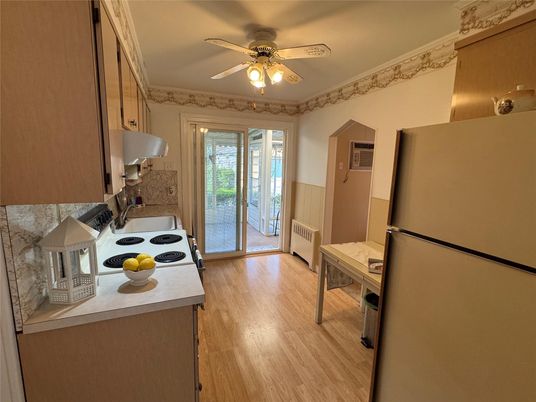 Interior, Kitchen, Wood Texture Flooring