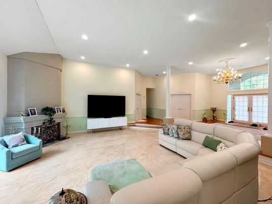 Chandelier, Interior, Living room, Recessed Lighting