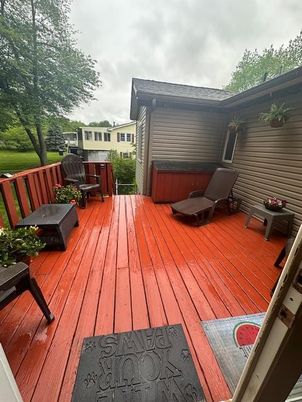 Exterior, Wood Texture Flooring