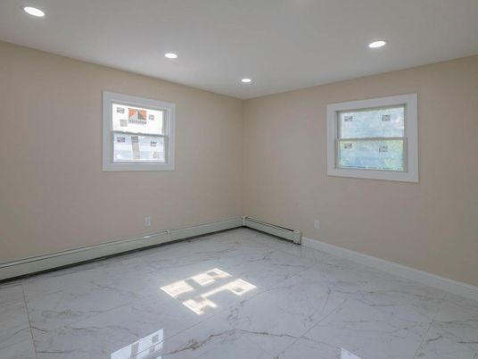 Empty room, Interior, Marble, Recessed Lighting