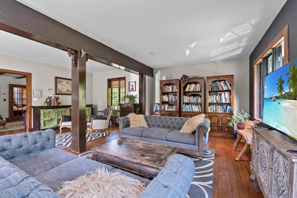 Dining room, Interior, Living room, Recessed Lighting, Wood Texture Flooring