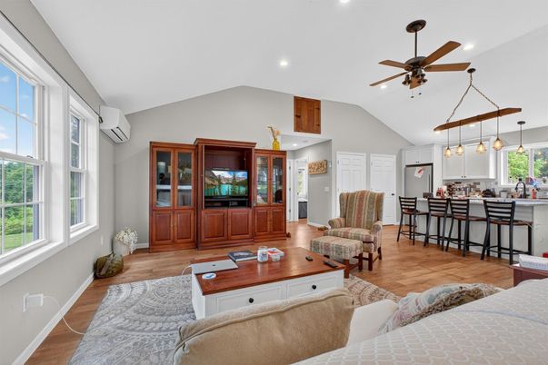 Interior, Kitchen, Living room, Pendant Lights, Recessed Lighting, Wood Texture Flooring