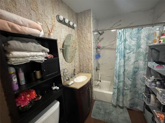 Bathroom, Interior, Marble Walls