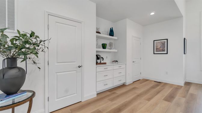 Interior, Recessed Lighting, Wood Texture Flooring
