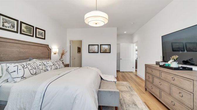 Bedroom, Interior, Pendant Lights, Recessed Lighting, Wood Texture Flooring