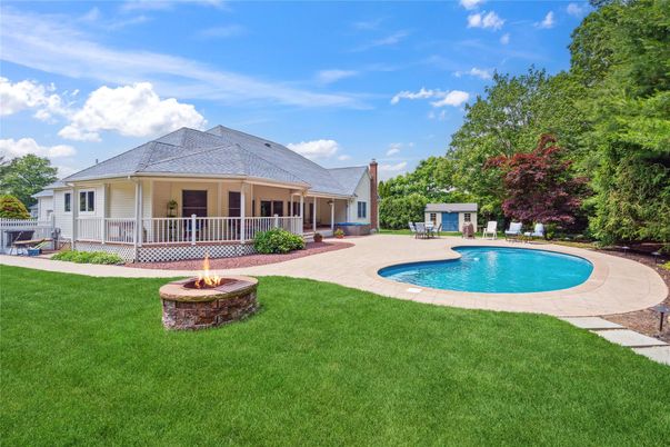 Backyard, Exterior, Pool